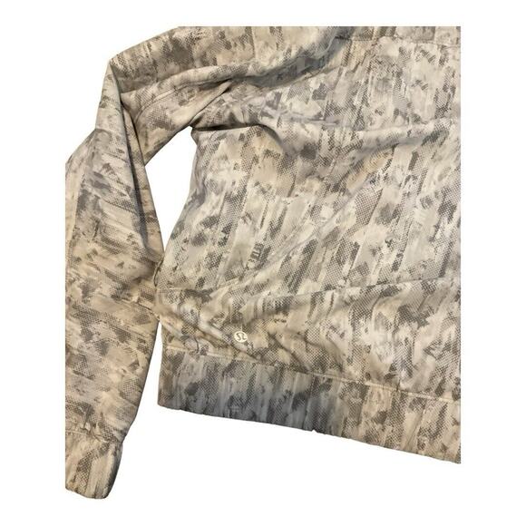 Lululemon Reversible Bombs Jacket ZIPPER BROKEN - Picture 5 of 6